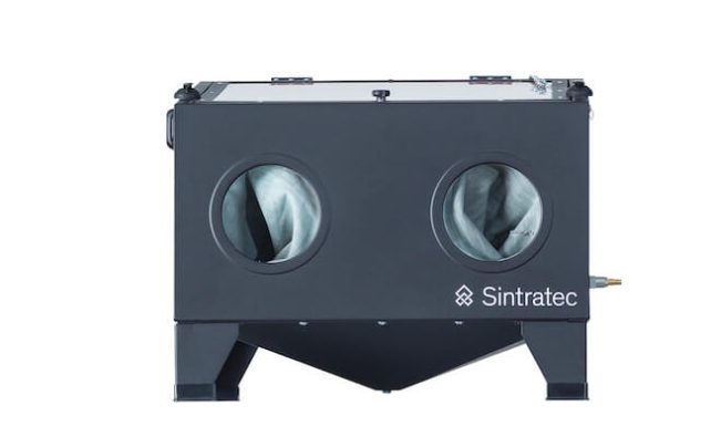 Sintratec-Blasting-Station